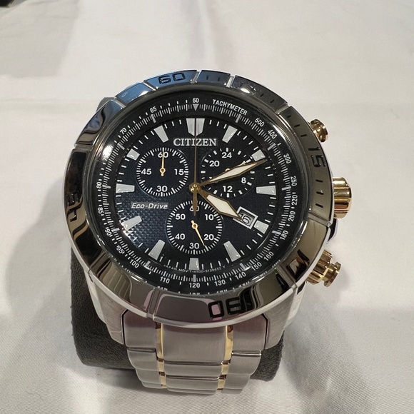 Men's Citizen Eco Drive Two Tone SS Chronograph Watch AT0814-54L  - NWT - Picture 1 of 9